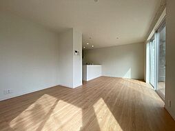 メゾン　クレール 101 2階3SLDKのリビング/ダイニング