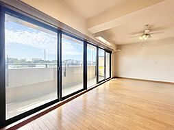 クリオ保土ヶ谷伍番館 3LDKのリビング/ダイニング