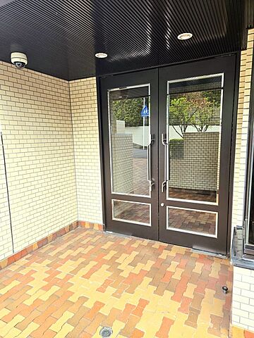 エントランス パーク・ハイム山手 1階/-