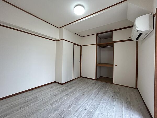 寝室