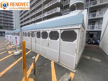 【ゴミステーション】◆敷地内にあるのでゴミ出しが楽になります♪◆マンションのゴミ捨て場は、住民の生活を快適にするための重要な設備です。ルールを守り、マナーを意識して利用しましょう。