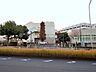 周辺：横浜市立つづきの丘小学校 900m