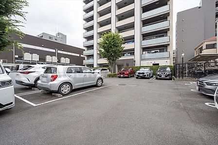 駐車場(月額16000〜19000円)
