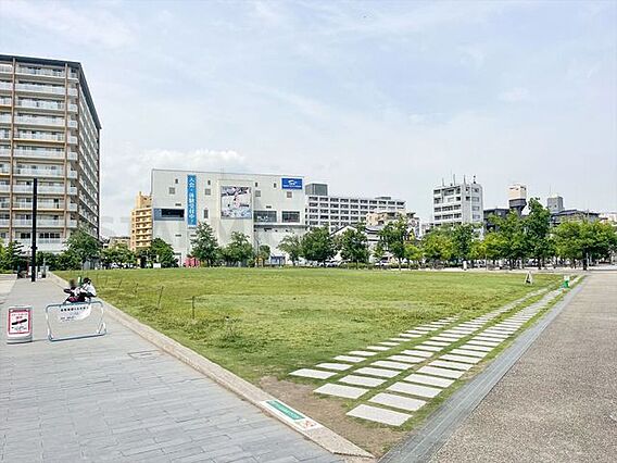 並木元町公園（...