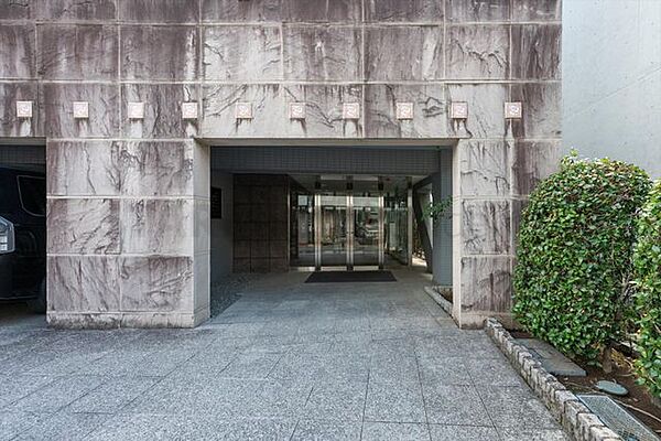 エントランスを拡大表示