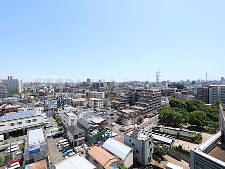 前面棟無なので陽当り良好です