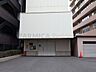 駐車場：駐車場（月額25000～30000円）
