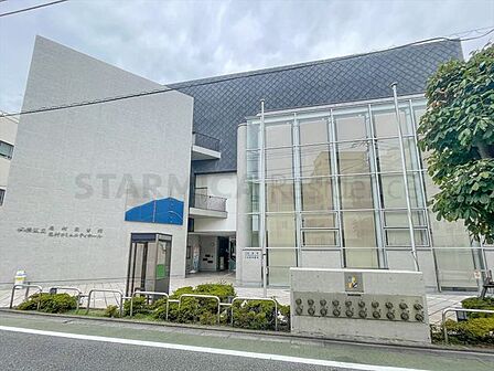 板橋区立志村図書館 130m