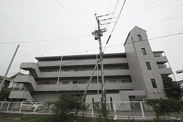香川県高松市高松町(賃貸マンション2LDK・4階・53.47㎡)の写真 その1