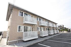 香川県高松市太田下町（賃貸アパート1LDK・1階・37.03㎡） その1