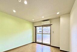 スピリア三条 1階1DKのリビング/ダイニング