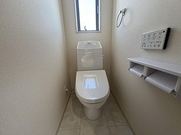 トイレを拡大表示
