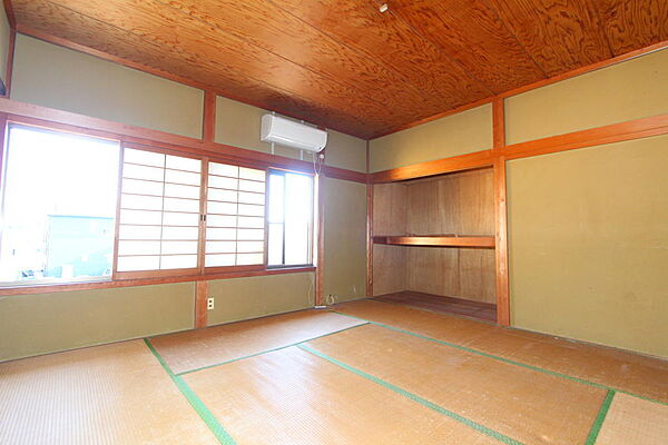 室内