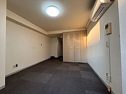 ソフトタウン赤坂 4階ワンルームの寝室