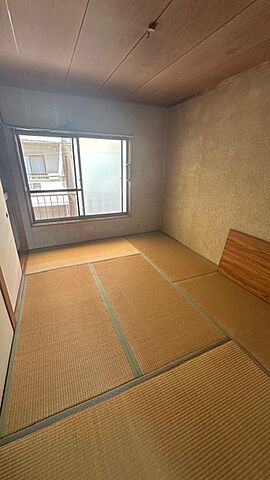 室内 尼崎市塚口本町6丁目3-18