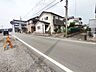 外観：前面道路