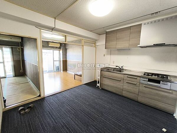 室内
