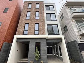 フラッフィー市谷台町 204 ｜ 東京都新宿区市谷台町9-2（賃貸マンション1LDK・2階・35.72㎡） その1