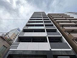 7 / 25