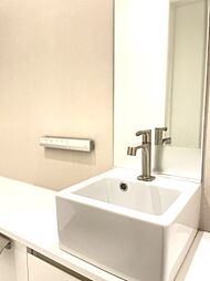 トイレには手洗い場付き
