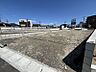 外観：小学校まで徒歩約7分、中学校まで徒歩約9分と子育て世帯にも嬉しい環境です◎