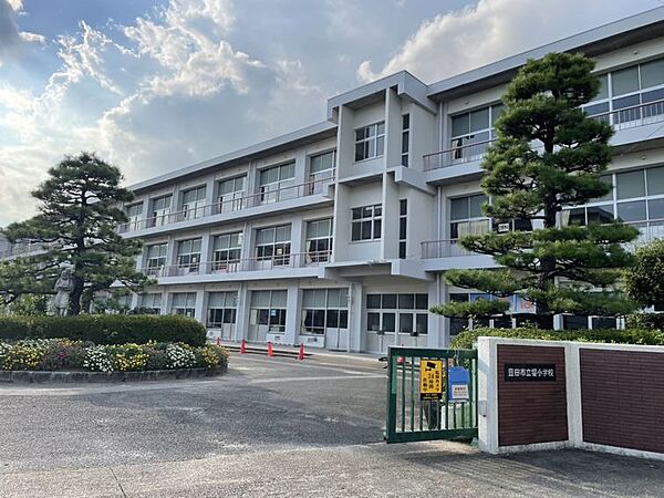 周辺を拡大表示