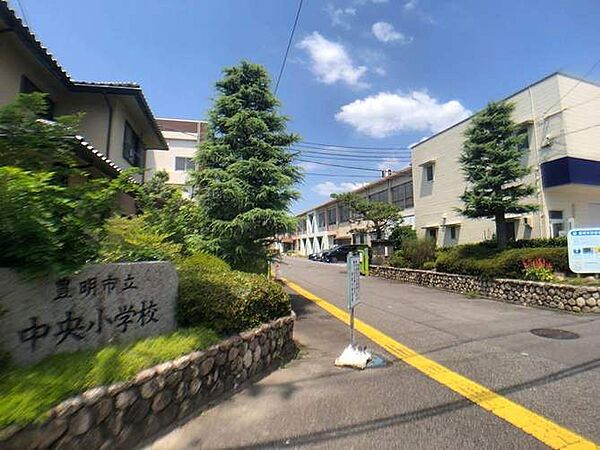 周辺を拡大表示
