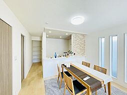 リビング/ダイニングの画像