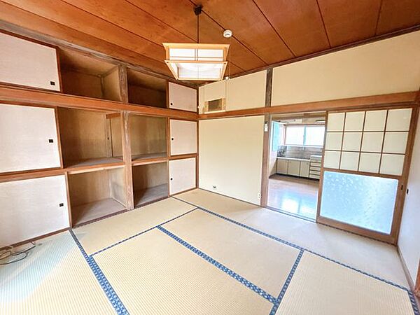 室内
