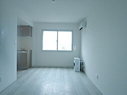 サンテラス新富 401 4階1LDKのリビング/ダイニング