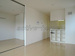 ブリリアントK 1階1LDKのリビング/ダイニング