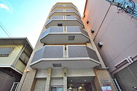 ラ・ファミリア山坂  ｜ 大阪府大阪市東住吉区山坂5丁目16-2（賃貸マンション1R・2階・27.00㎡） その1