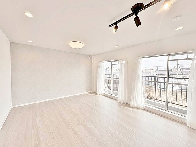 リビング/ダイニング カーサ相之川 3階/-