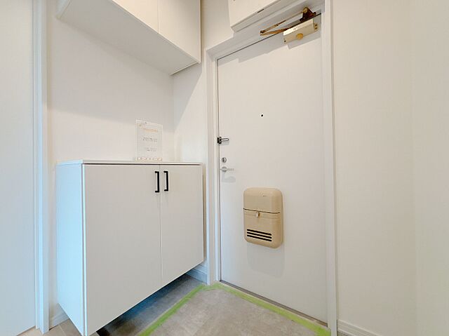 玄関 スカイウェイ立石 3階/-