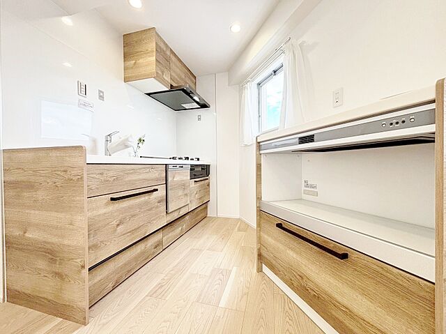 キッチン グランドメゾン西新井 8階/-