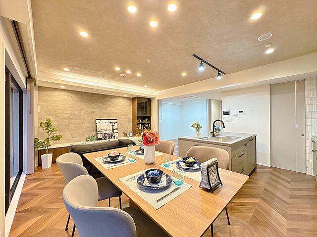 リビング/ダイニング クレストフォルム蓮根城北公園 3階/-