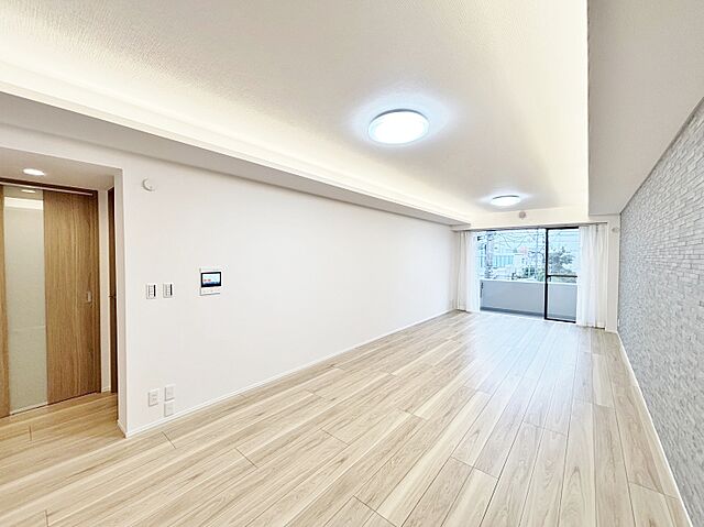 リビング/ダイニング メゾンセゾン落合 2階/-