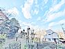バルコニー：窓を開けると広がる青空。心をリフレッシュして日々を過ごしていきましょう。