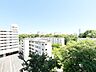 バルコニー：頬をなでる、優しい風を感じることが出来ます。