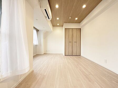 居心地の良い空気感は、暮らしのステージを彩り、心からのやすらぎと満足感を与えてくれます。