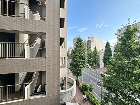 頬をなでる、優しい風を感じることが出来ます。