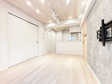 居心地の良い空気感は、暮らしのステージを彩り、心からのやすらぎと満足感を与えてくれます。