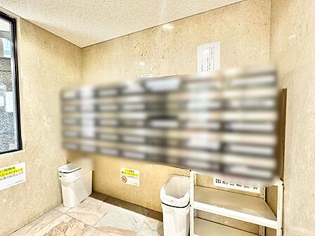 郵便物を受け取るための郵便受けも、きちんと管理されています。