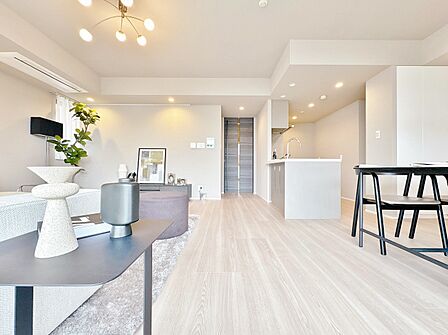 「空間が織り成すひとつ先の住み心地」を演出します。