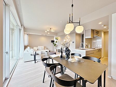 快適に過ごす毎日を求めて、暮らしの中でご自身の「マイホーム」に創り上げてください。