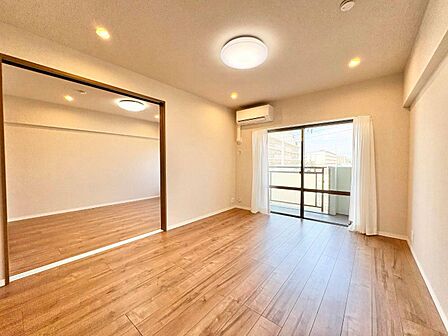 豊かな居住性と、安心感を満たすクオリティが見事に調和した住空間。