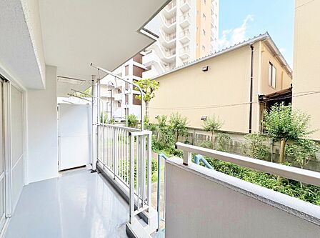 頬をなでる、優しい風を感じることが出来ます。