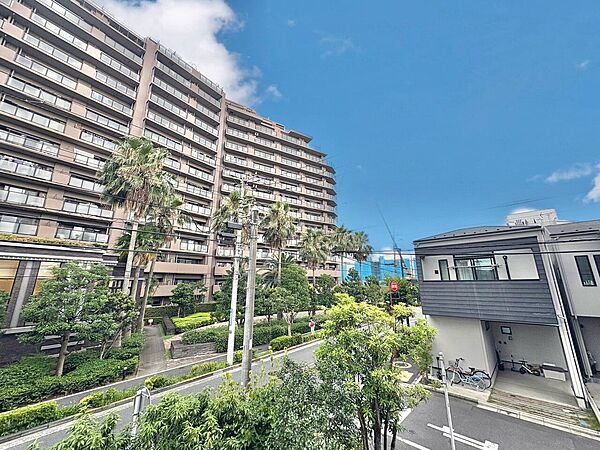バルコニーを拡大表示