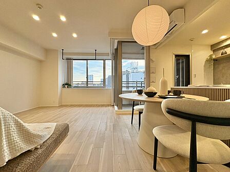 豊かな居住性と、安心感を満たすクオリティが見事に調和した住空間。