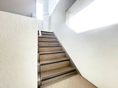 大切に管理されてきたマンションならではの、良好な管理体制が伺えます。